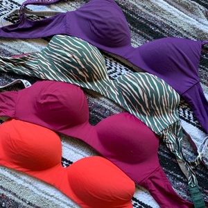 Bundle of VS t shirt bras 36 B